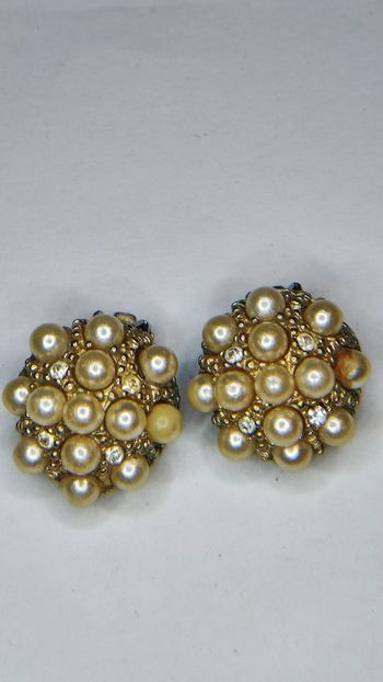 Clips d'oreilles vintage perles