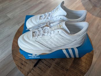 Sneakers adidas Mundial FC taille 42 2/3 neuf