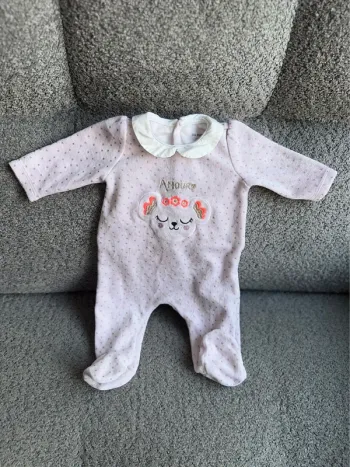 Pyjama grenouillère velours col Claudine inscription amour rose motif chat Du Pareil Au Même
