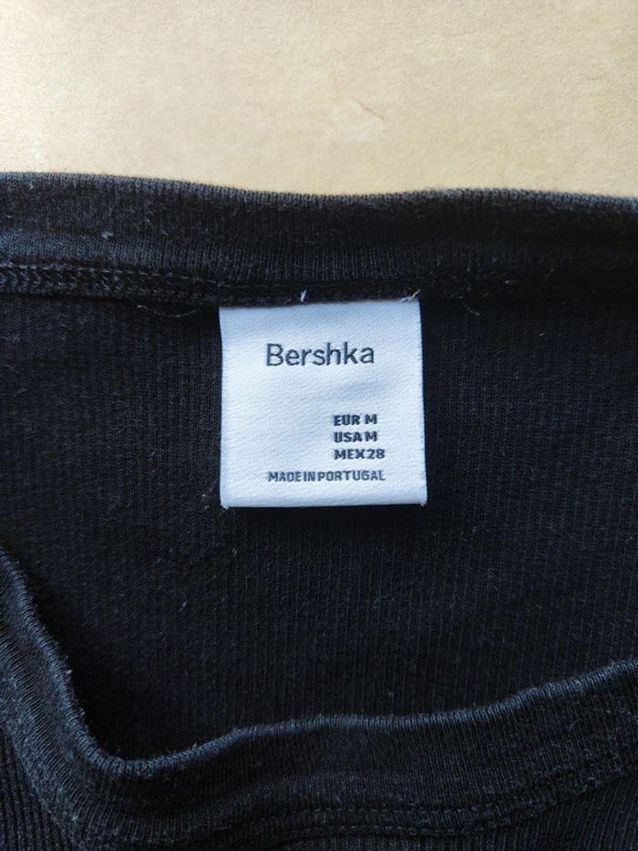 Crop Top noir Bershka M - photo numéro 2