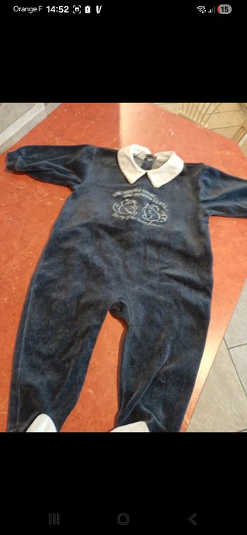 Pyjama bébé taille 6 mois