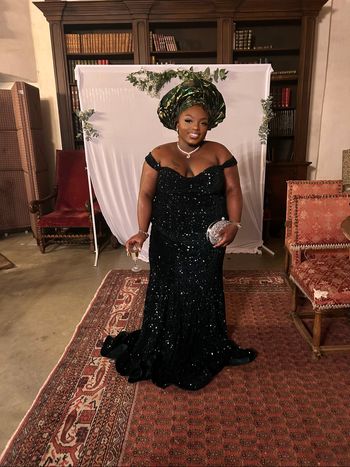 Robe de bal vert pailletée