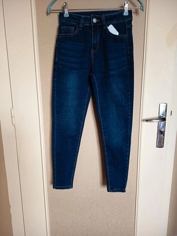 Jeans petite taille. Marque shein.