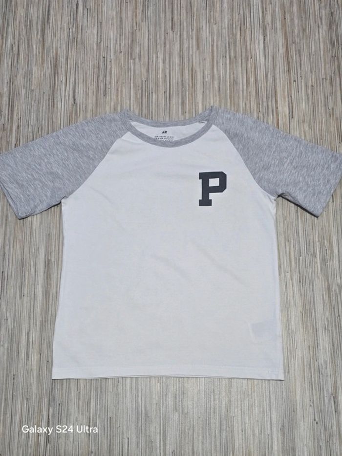 T-shirt blanc et gris - H&M - Taille 134/140 cm