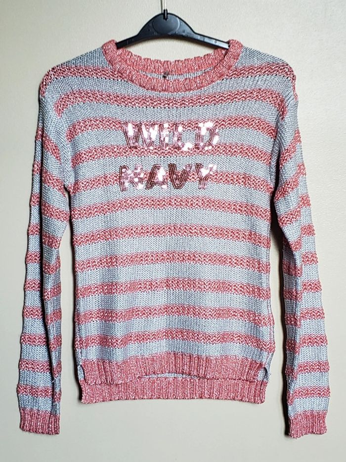 Sweat rayé taille 14 ans