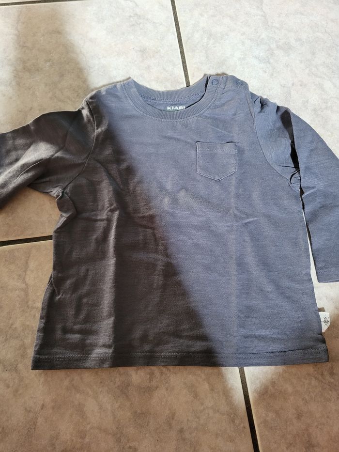 Tee shirt