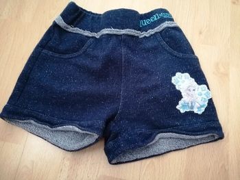 Short fille