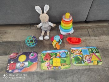 Lot jeux bébé 