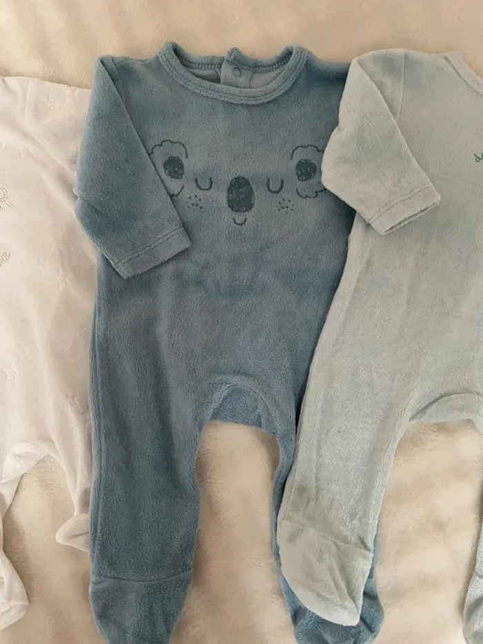 Lot pyjama velours - photo numéro 3