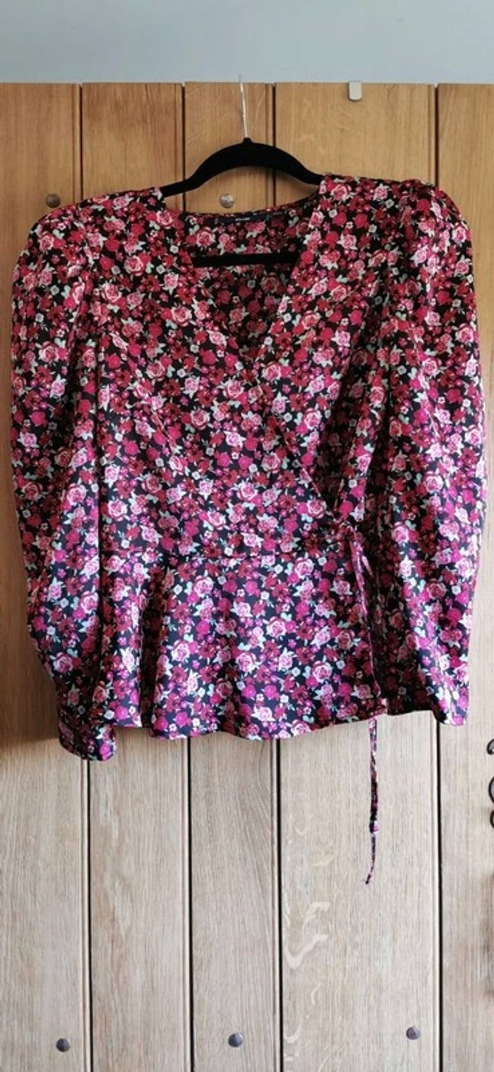 Top peplum cache-coeur fleuri kiabi - photo numéro 3