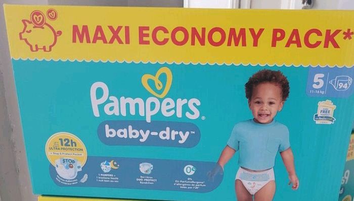 Paquet de couches maxi economy taille 4 ou 5 à 25€ - photo numéro 3