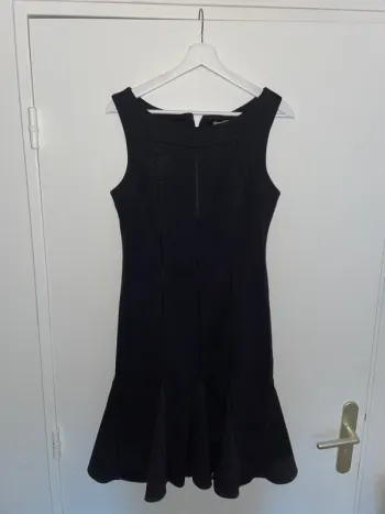 Robe noire Manoukian L