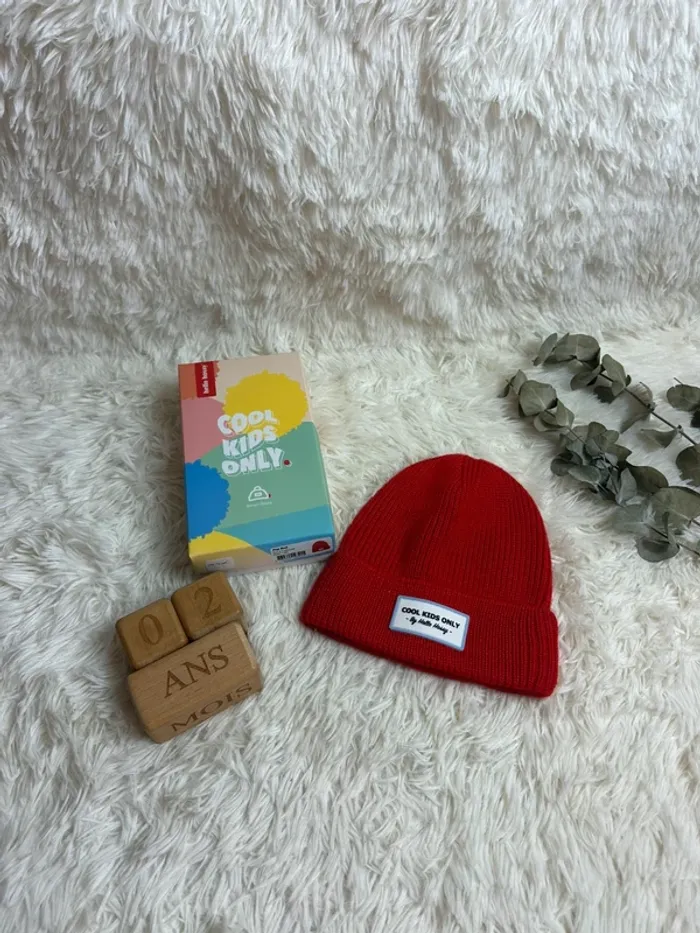 Bonnet pop red cool kids only Hello Hossy taille 2-5 ans