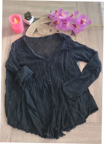 Haut noir taille M