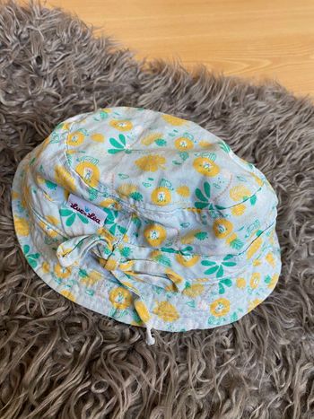 Chapeau bébé