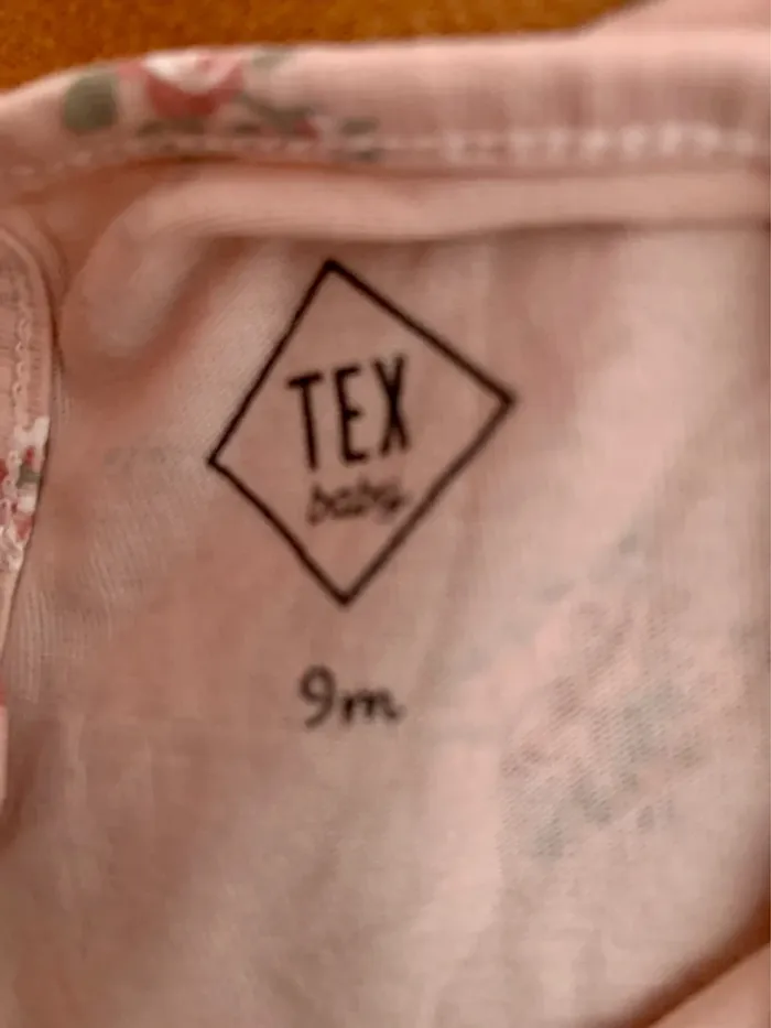 🌸 Lot 2 t-shirts manches longues bébé fille - TEX Baby - 9 mois - photo numéro 5