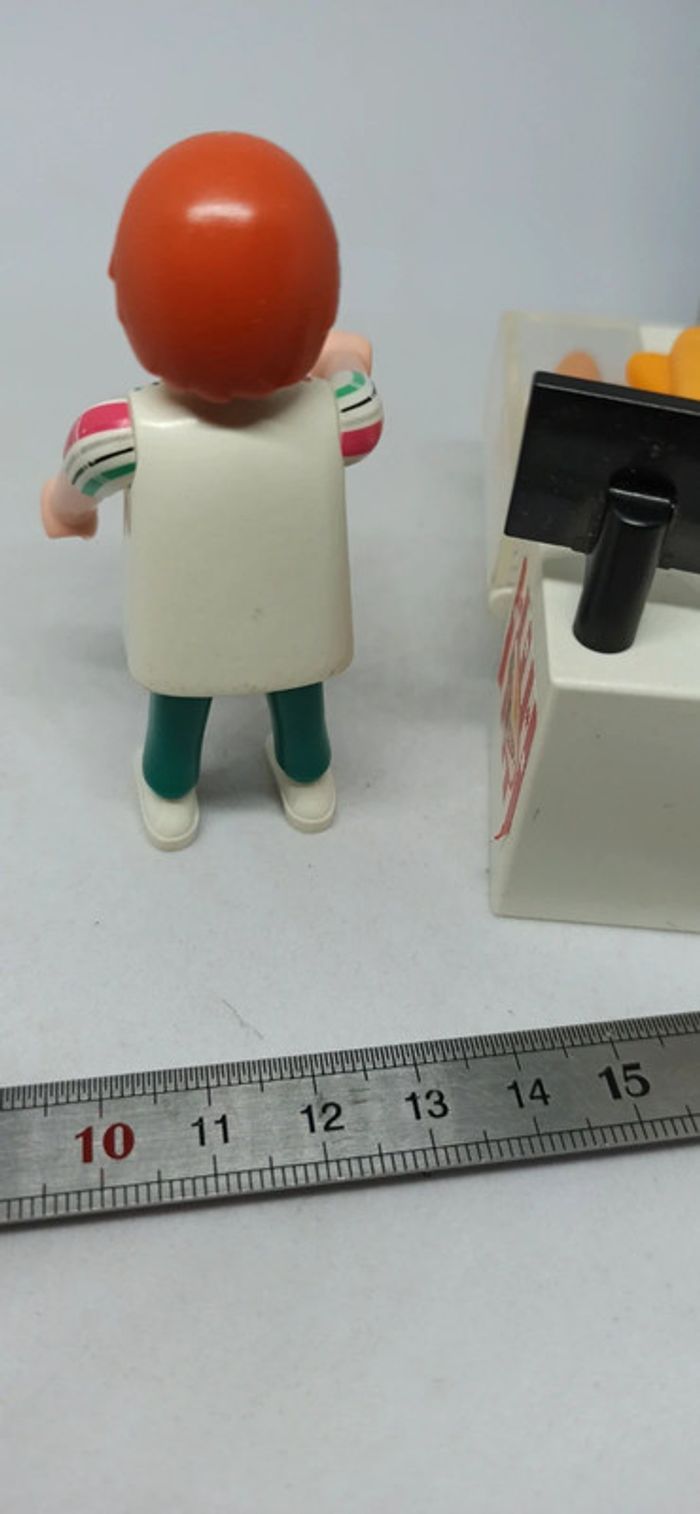 Homme vendeur avec comptoir et aliments playmobil - photo numéro 7