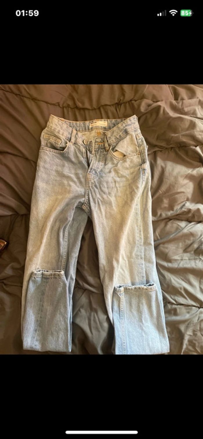 👖 Jean mom fit denim clair délavé – tendance & confortable