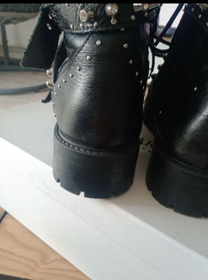 Paire de bottines Zara noir - photo numéro 6