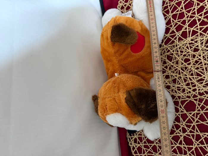 Peluche doudou chien SANDY blanc roux marron coeur rouge 37 cm - photo numéro 4