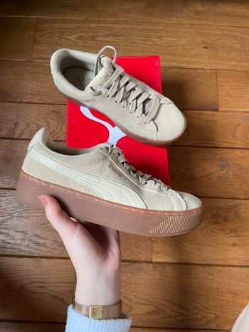 Chaussure Puma beige