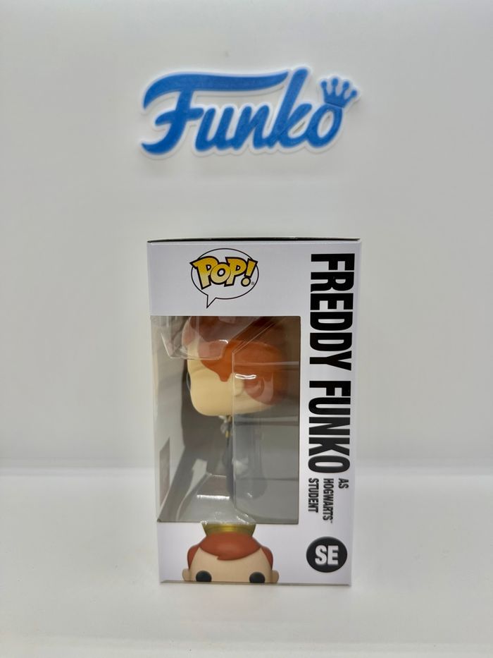 Pop Freddy Funko Harry Potter As Hogwarts Student 900 Pcs - photo numéro 4
