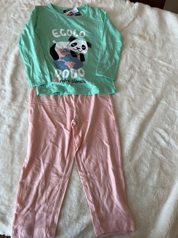 Pyjama panda