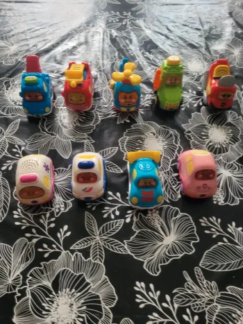 Lot 9 voitures Tut Tut bolides très bon etat