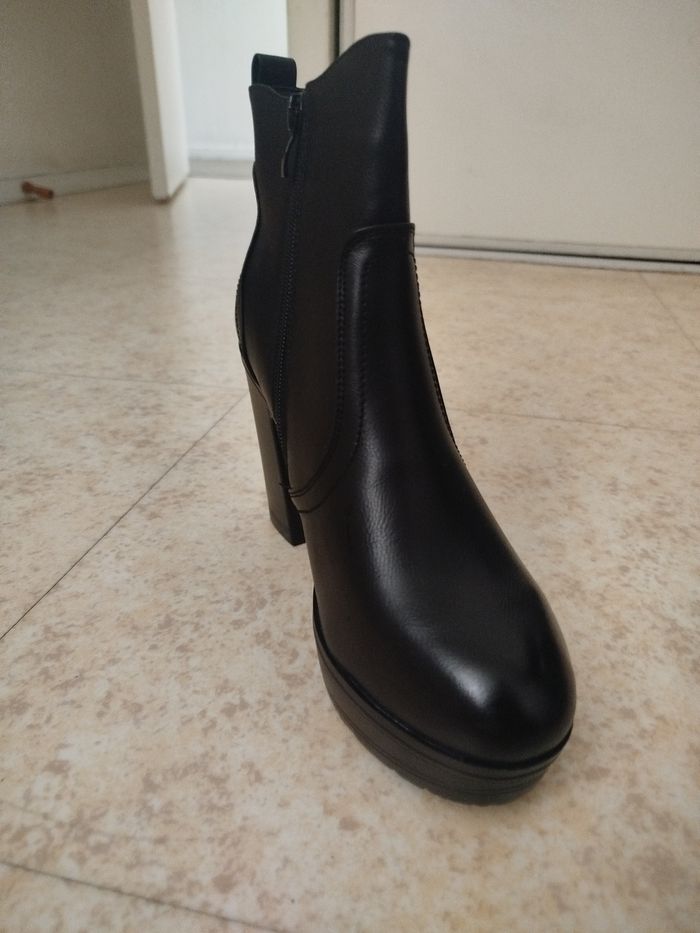 Bottes à talons neuves T39 - photo numéro 6