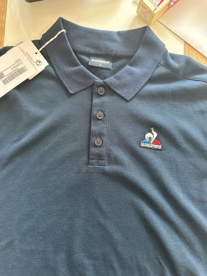 Polo Le Coq Sportif bleu marine – Neuf avec étiquette - photo numéro 3
