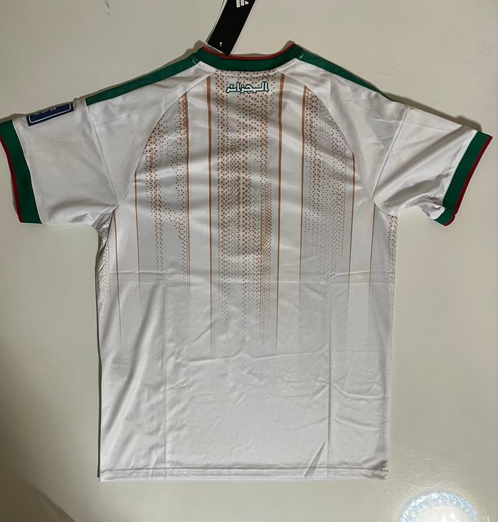 🔥 Maillot Algérie Coupe du Monde 2026 – NEUF – Taille M – 25€ 🔥 - photo numéro 2