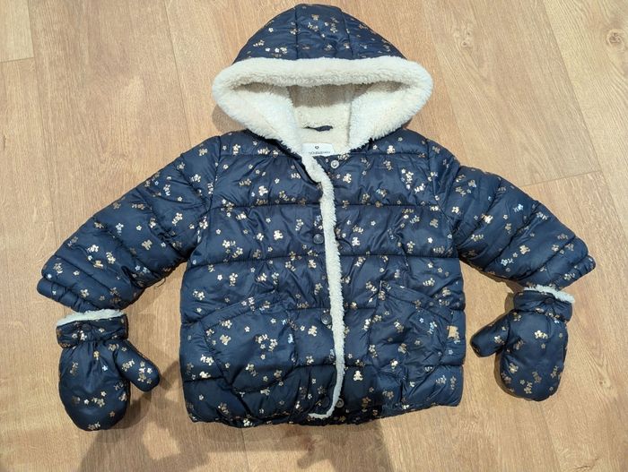 Superbe manteau Lulu Castagnette+ moufles 2 ans