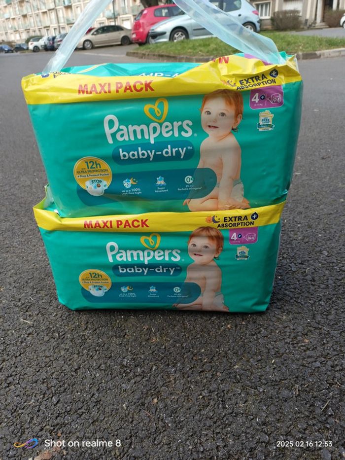 188 couches baby dry taille 4+