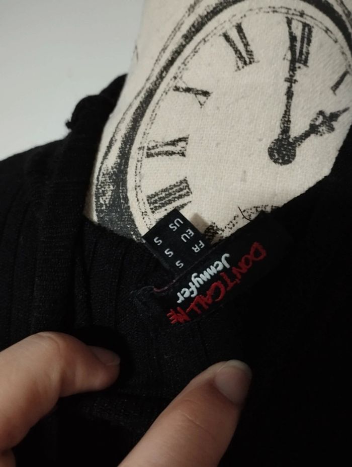 Petit pull fin manches 3/4 taille S - photo numéro 3