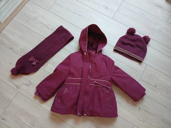 Manteau fille et ses accessoires