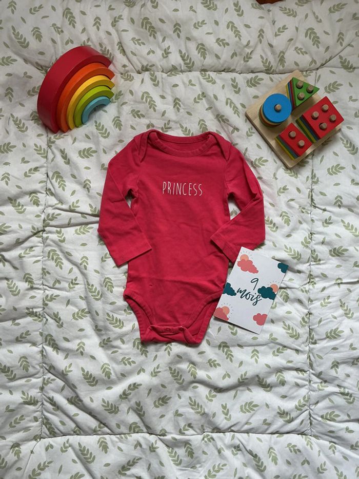 body manches longues rose inscription devant 9 mois orchestra