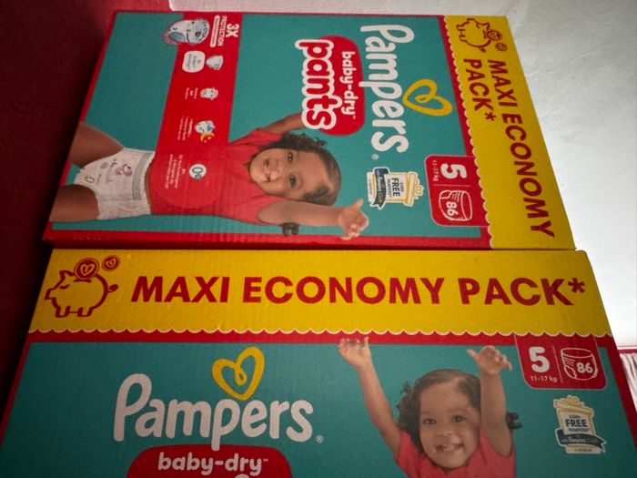Je veux un lot de Couches Pampers culotte T5 48€ le lot de 172  Couches