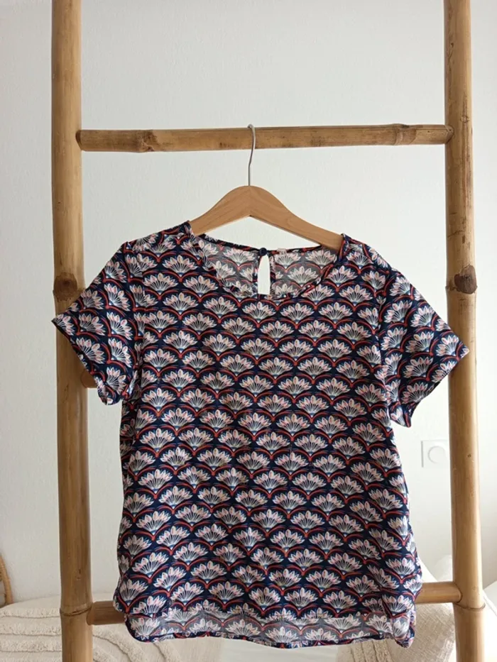 Jolie blouse Kids Only taille 9 / 10 ans