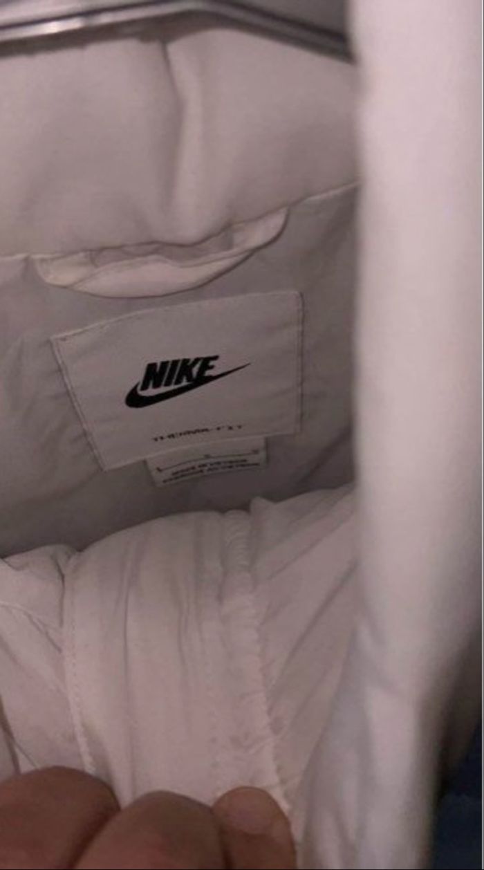 Veste Nike blanche taille L - photo numéro 2