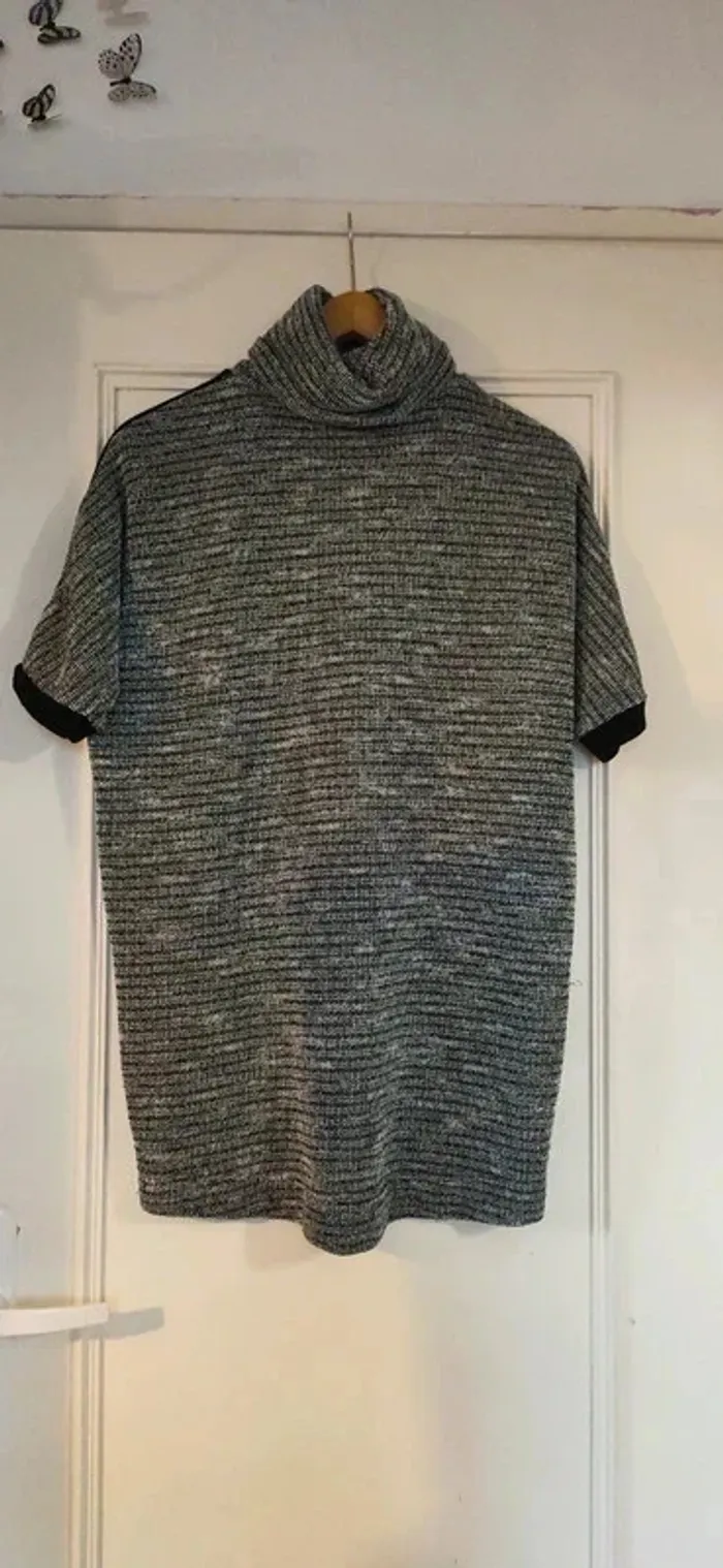 Pull manches courtes - photo numéro 3