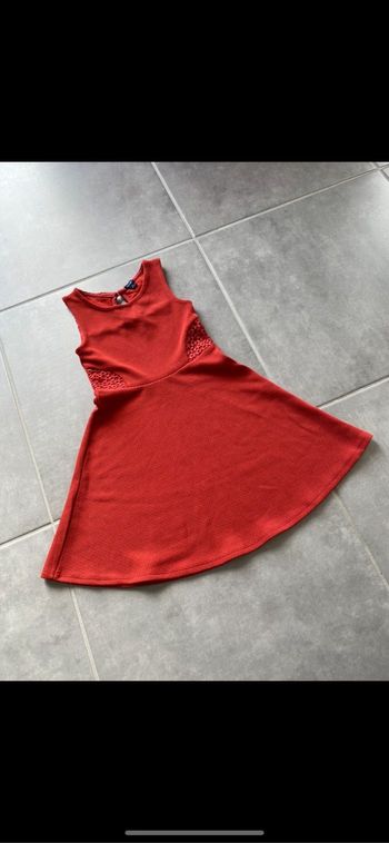 Robe Kiabi Neuve 5 ans