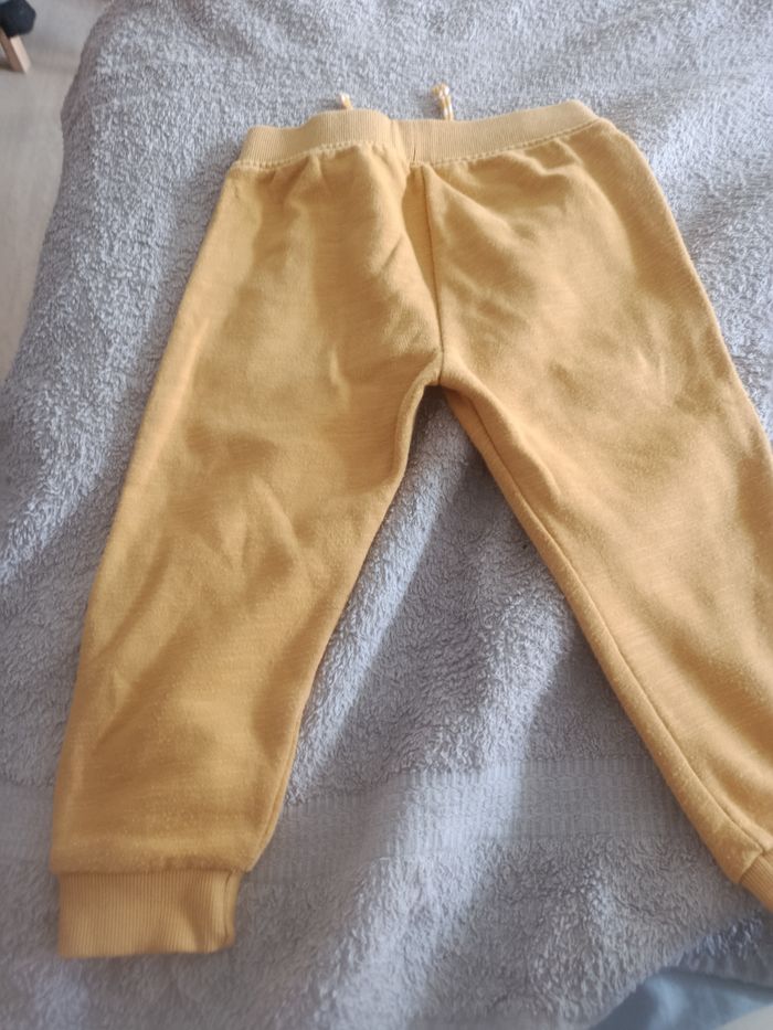 Pantalon - photo numéro 2