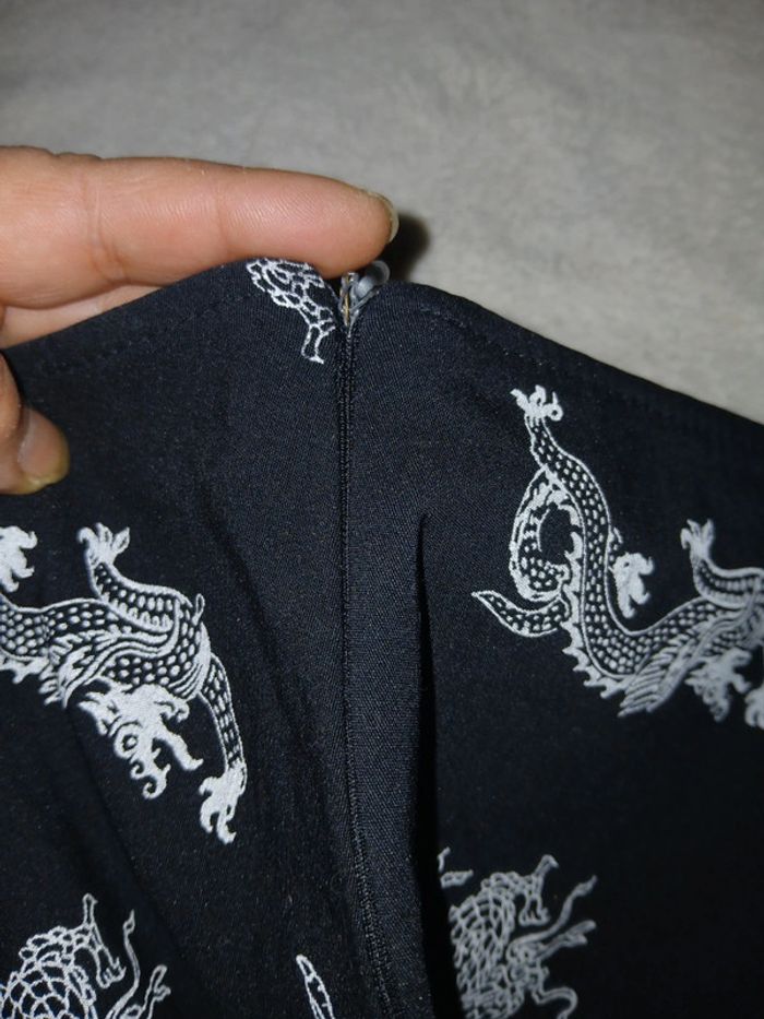 Jolie jupe dragon - photo numéro 2