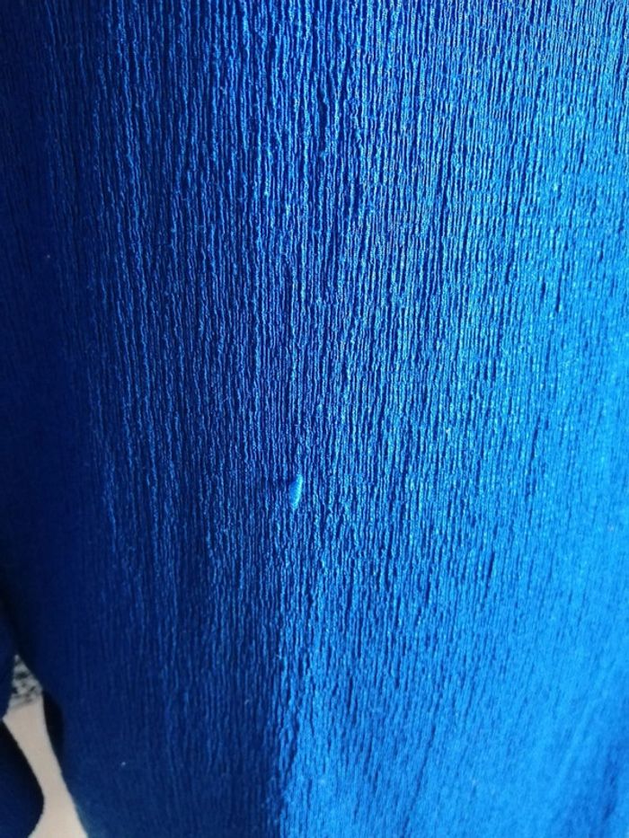 Robe bleue roi manches longues épaules froncés et détails aux poignets / reserved / (S) - photo numéro 7