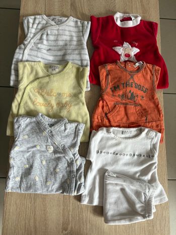 Lot vêtements mixte 1 mois