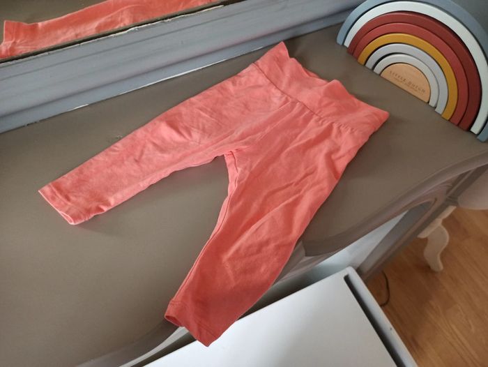 Pantalon fin corail 6 mois Verbaudet neuf