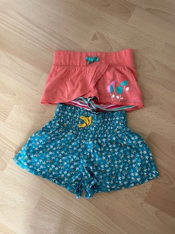Lot 2 shorts 5 ans.