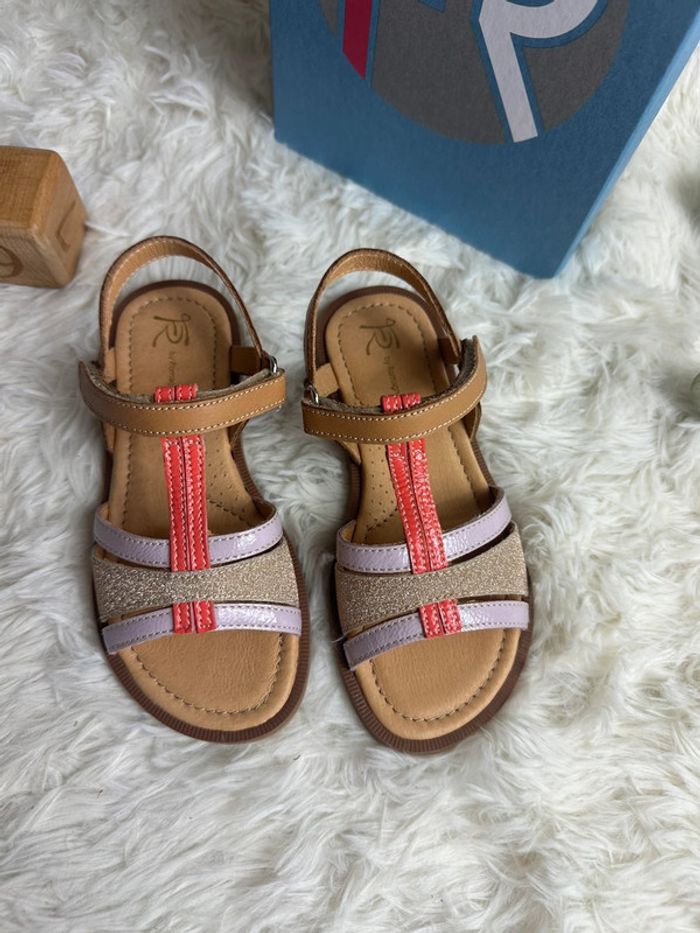 Paire de sandales Franco Romagnoli taille 29 - photo numéro 2