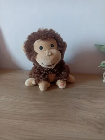 Singe sonore qui bouge
