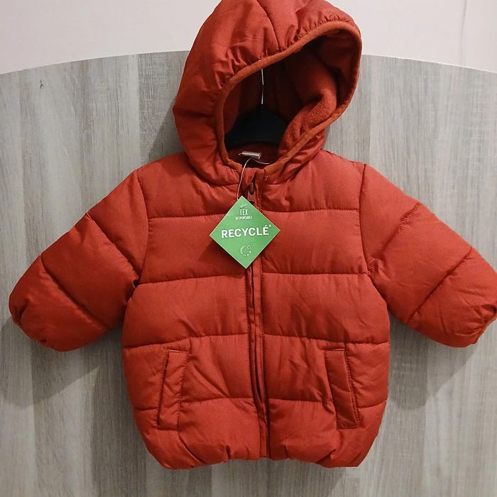 Doudoune 6m neuve